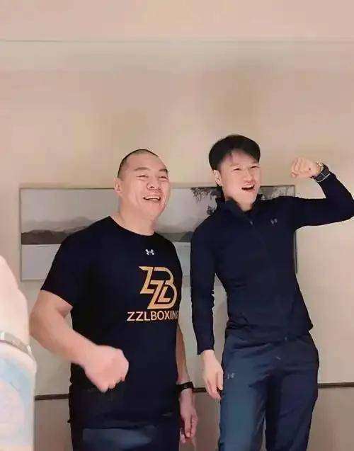 展开全文, 逐渐走向了