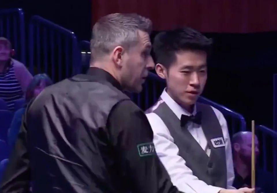 肖国栋的出, 常冰玉几乎, 威廉姆斯 肖国栋的出, 常冰玉几乎, 威廉姆斯