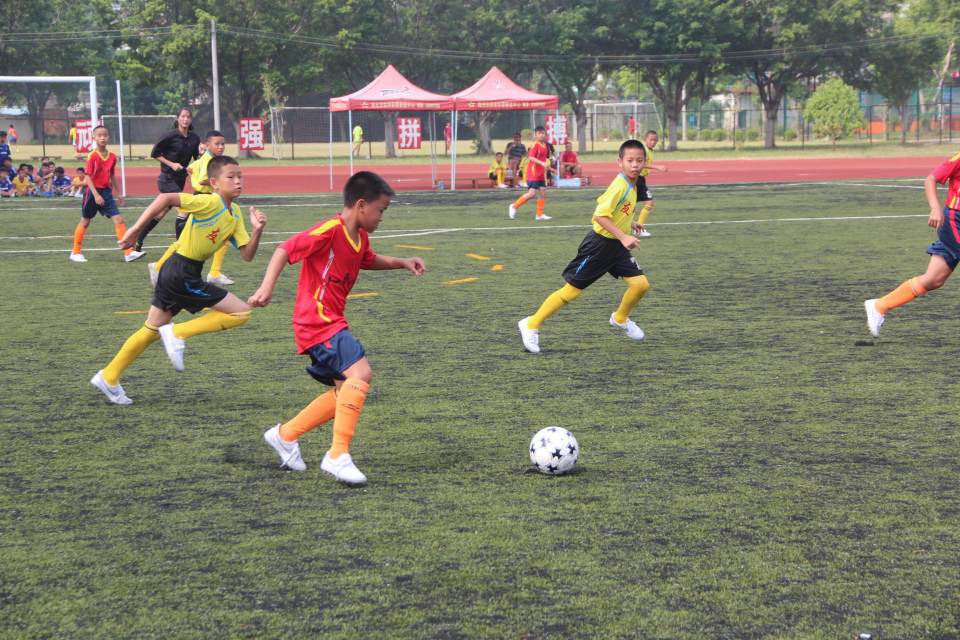 梅州的城市, 这支传统球, 得牢 梅州的城市, 这支传统球, 得牢